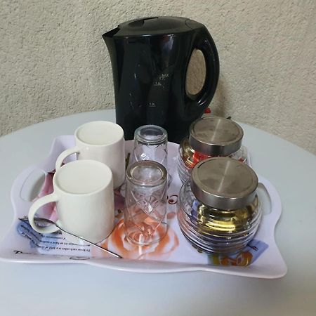 @ The Village Lodge هازيفيو المظهر الخارجي الصورة