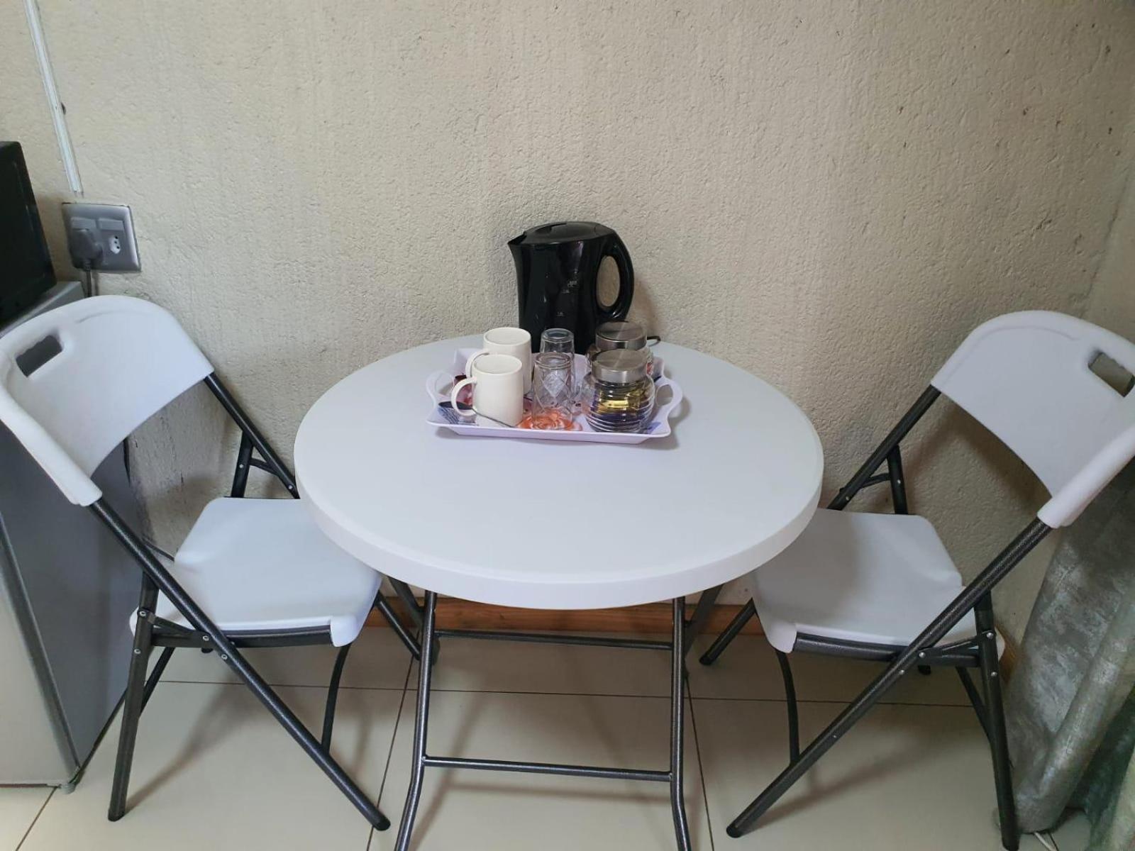 @ The Village Lodge هازيفيو المظهر الخارجي الصورة