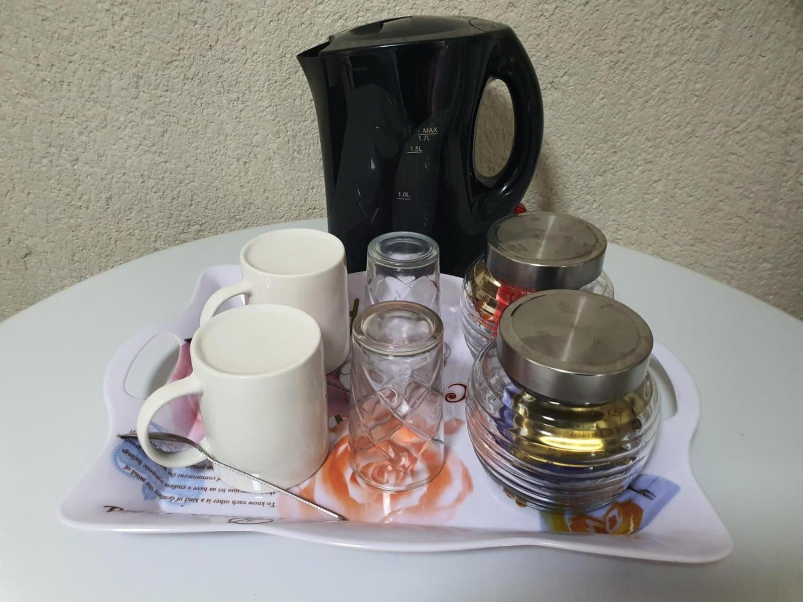 @ The Village Lodge هازيفيو المظهر الخارجي الصورة